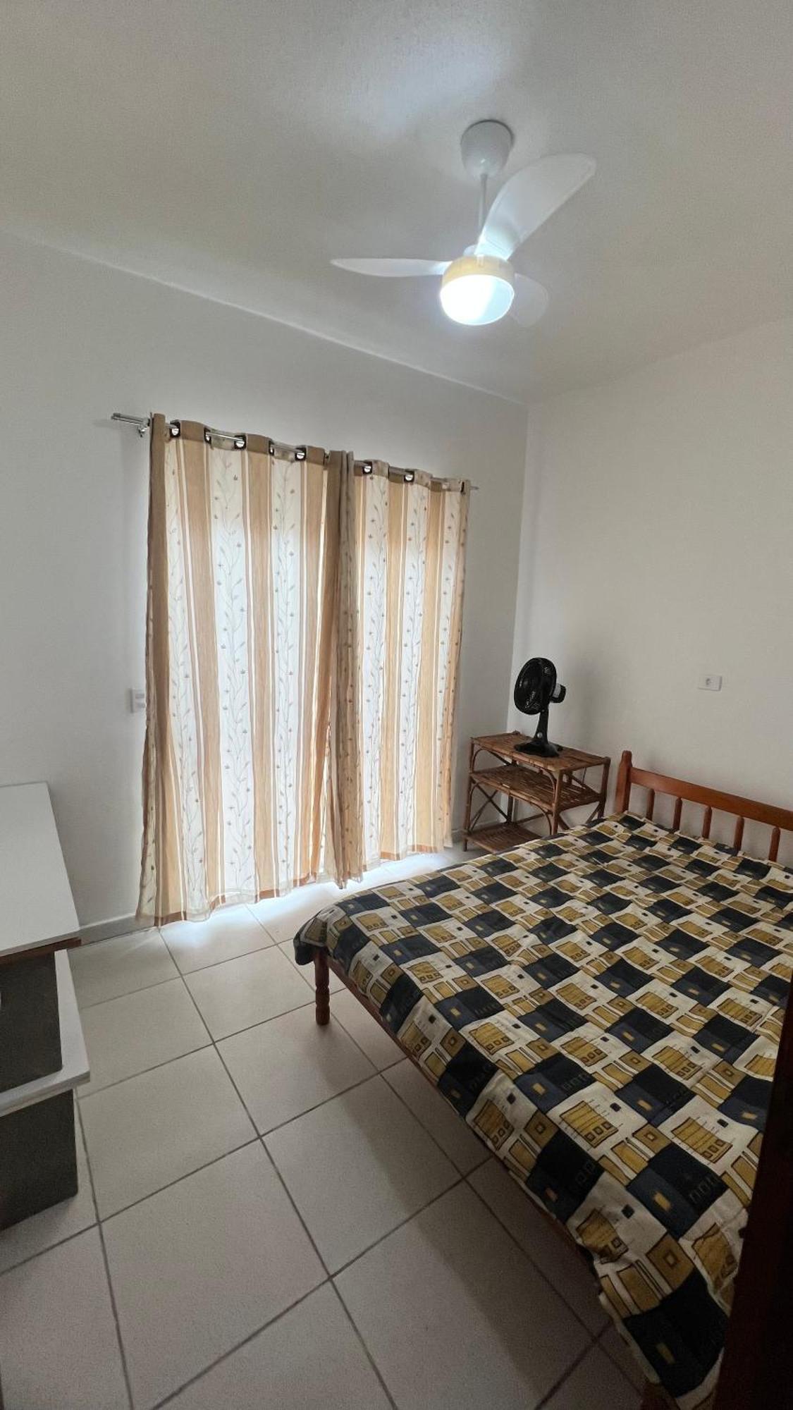 فيلا Casa Boa E Barata Em غواراتوبا المظهر الخارجي الصورة